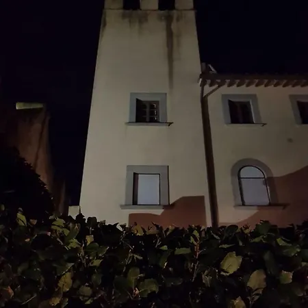 Historical Palace In The Heart Of Tuscany 아파트 *